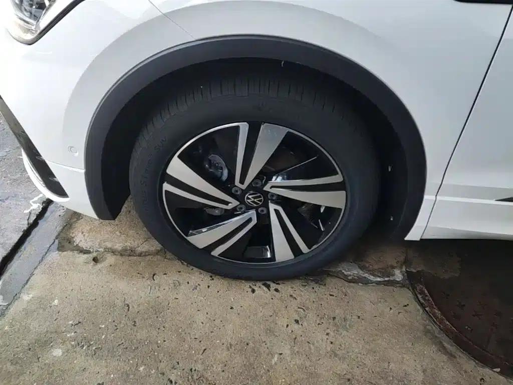 Tiguan X 2022 330TSI 2WD Flagship Edition — миниатюра 23