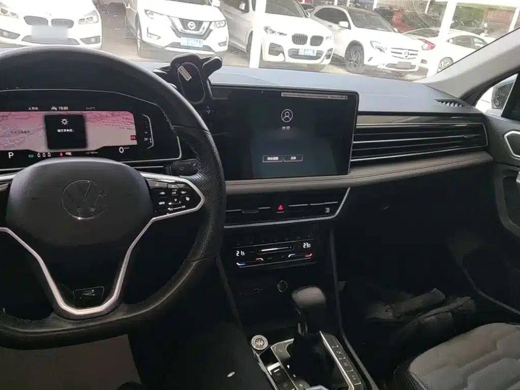 Tiguan X 2022 330TSI 2WD Flagship Edition — миниатюра 10