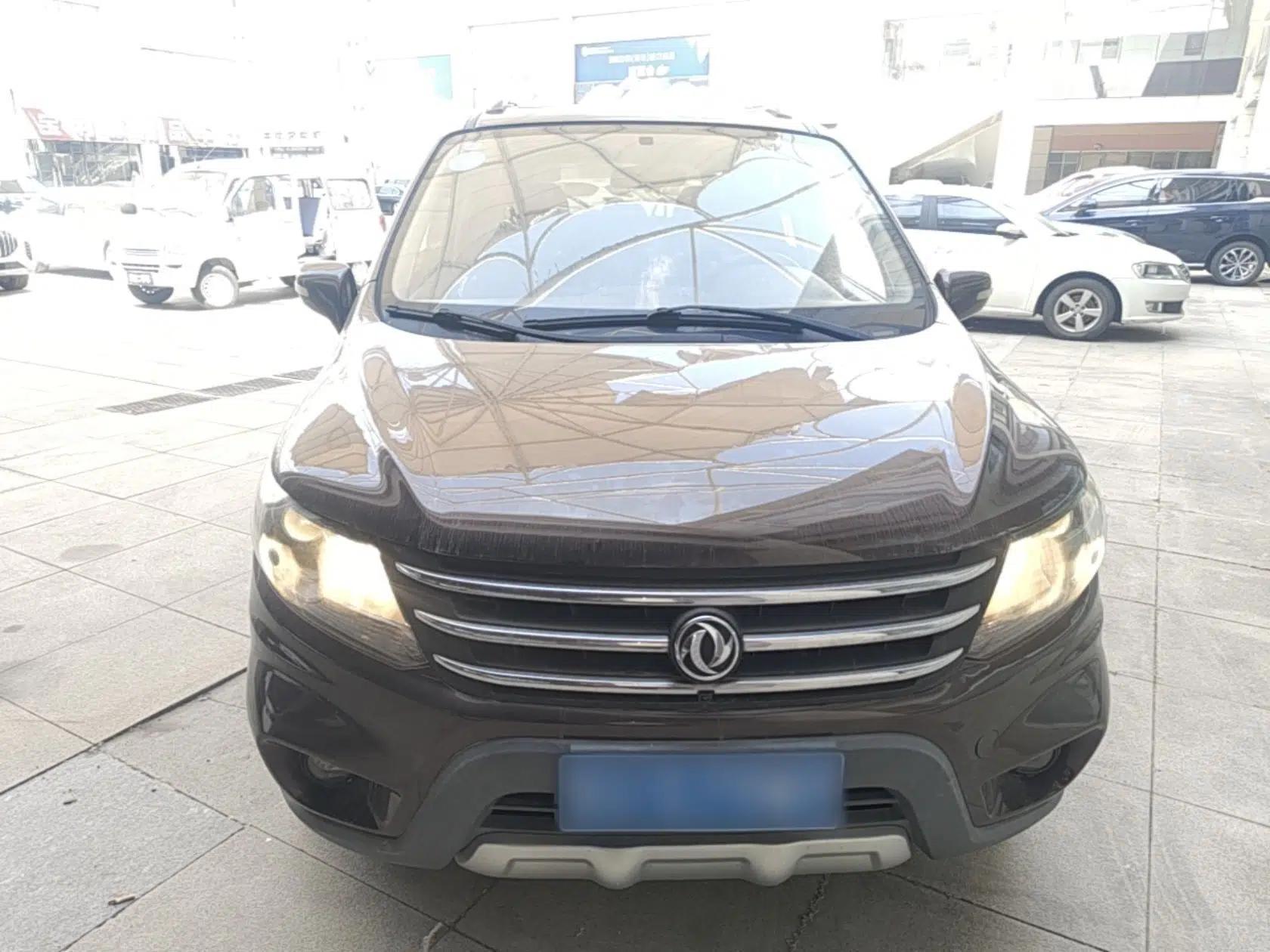 FORTHING Joyear X5 2016 1.6L Manual Luxury Model — миниатюра 2