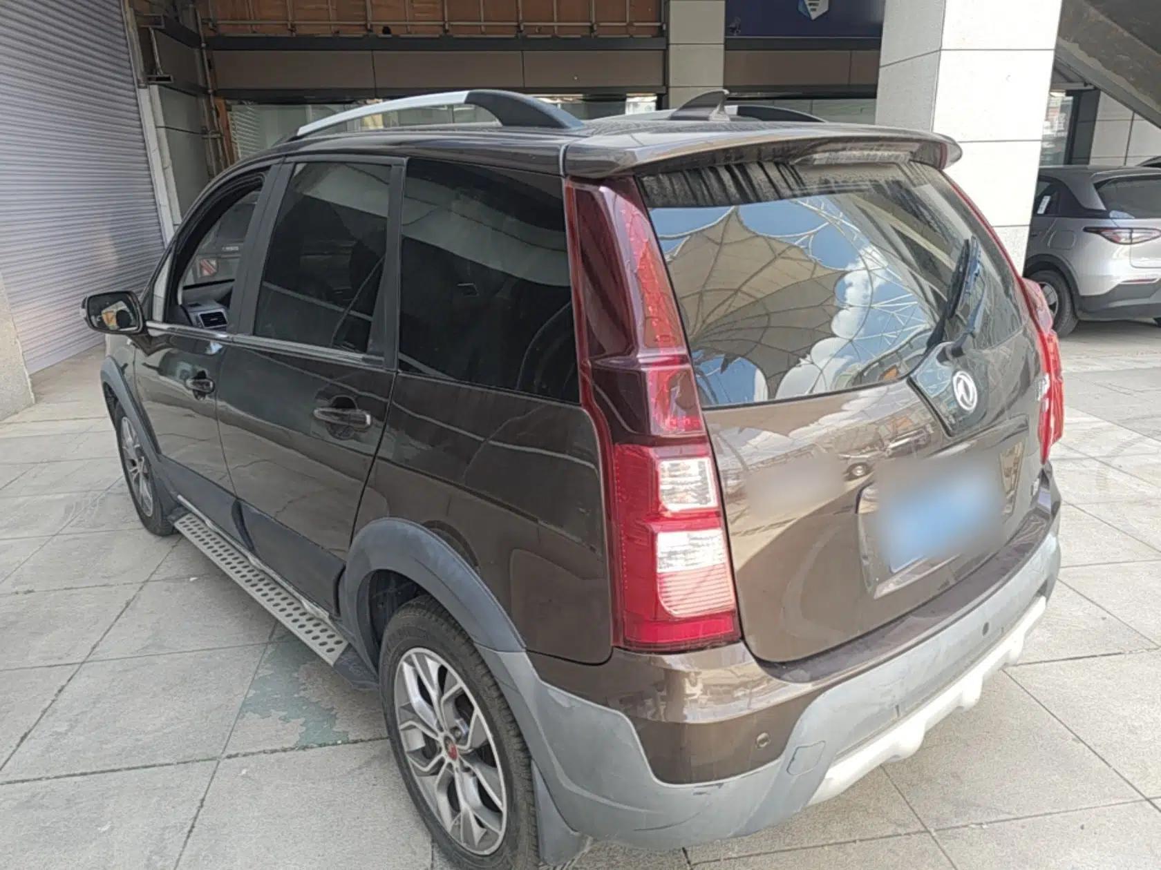 FORTHING Joyear X5 2016 1.6L Manual Luxury Model — миниатюра 4