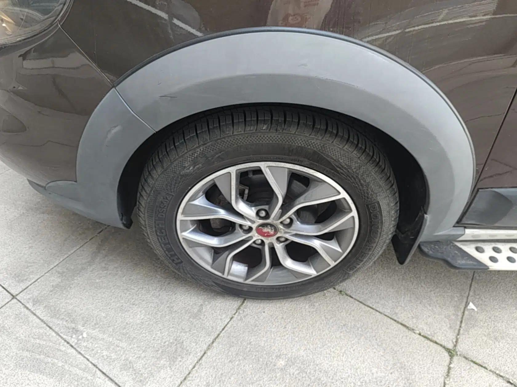 FORTHING Joyear X5 2016 1.6L Manual Luxury Model — миниатюра 8