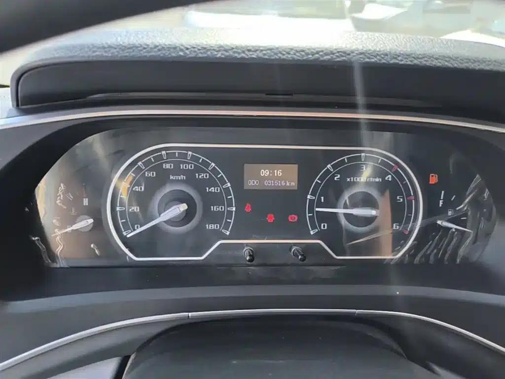 Xintu V80 2024 Model, Aoyuntong Value Edition, 6MT, Short Wheelbase, Mid-Roof, 127Ps, 7/8/9 Seats — миниатюра 12