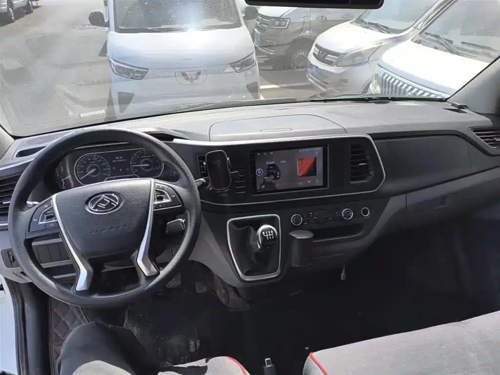 Xintu V80 2024 Model, Aoyuntong Value Edition, 6MT, Short Wheelbase, Mid-Roof, 127Ps, 7/8/9 Seats — миниатюра 10