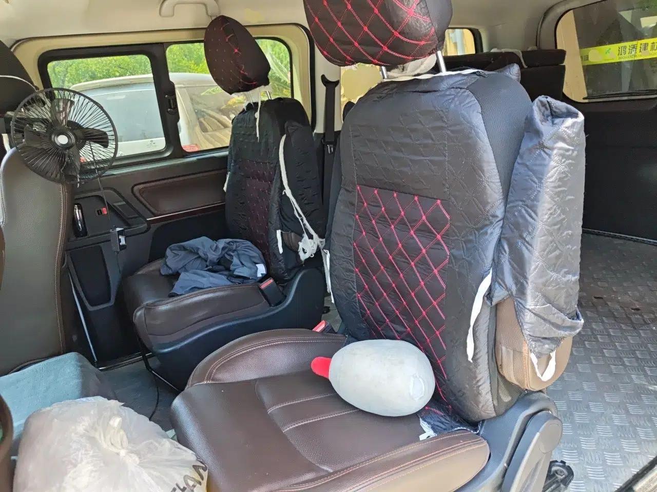 FORTHING Lingzhi PLUS 2021 2.0L Manual Luxury 7-Seater — миниатюра 18