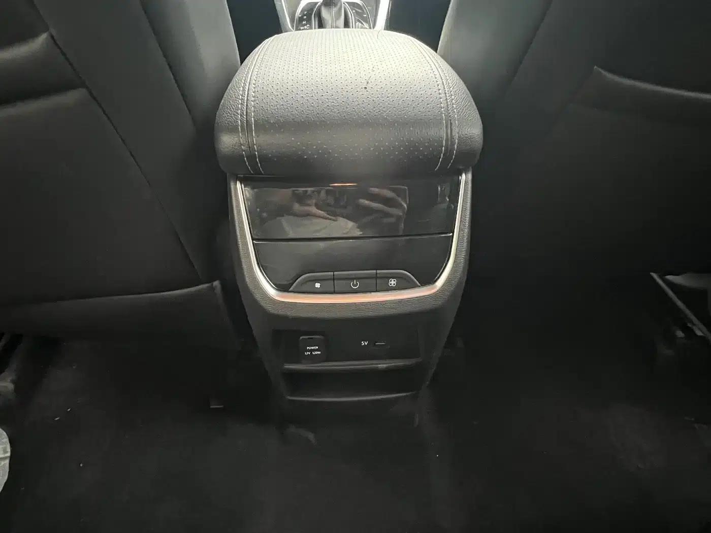 Maxus G50 2020 1.5T Automatic Elite Edition — миниатюра 13