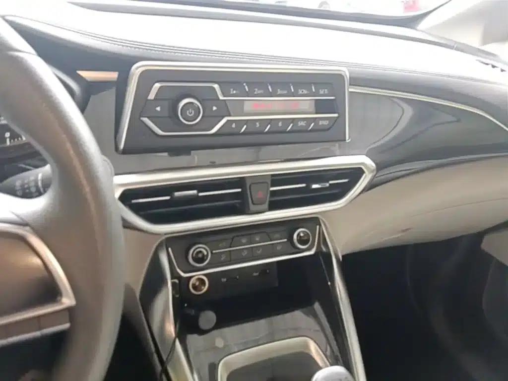 Maxus G50 2023 1.5T Manual Comfort B — миниатюра 13