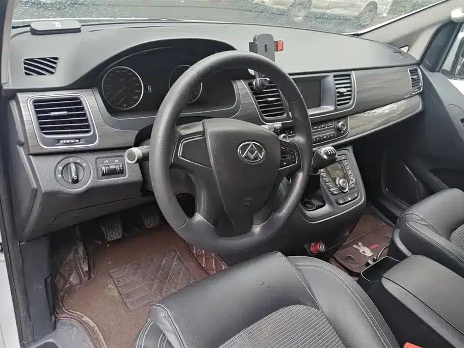Maxus G10 2018 PLUS 1.9T Manual Elite Edition Diesel — миниатюра 12