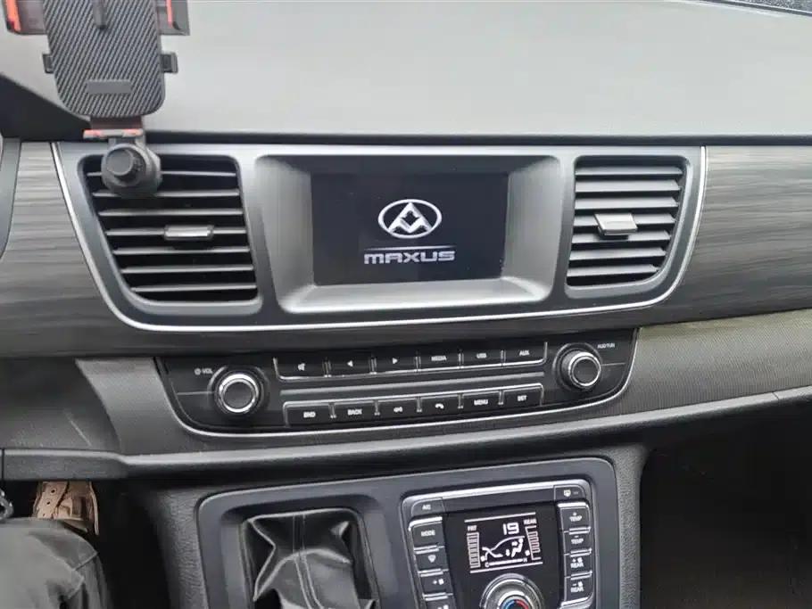 Maxus G10 2018 PLUS 1.9T Manual Elite Edition Diesel — миниатюра 13