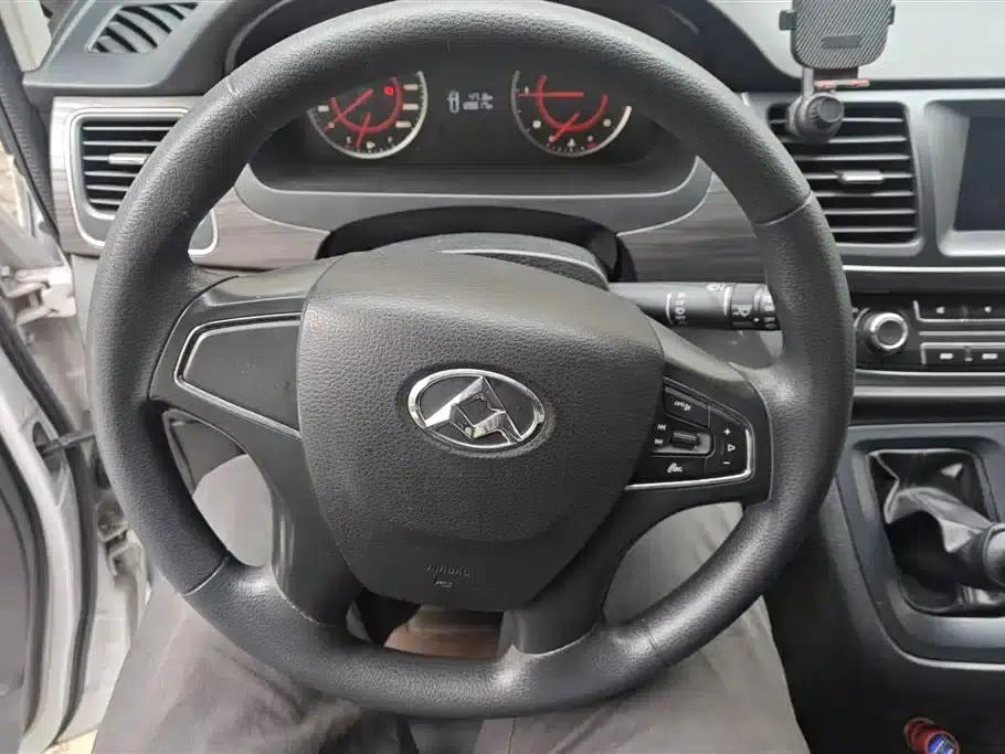 Maxus G10 2018 PLUS 1.9T Manual Elite Edition Diesel — миниатюра 15