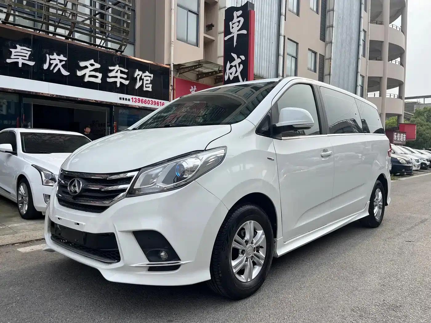 Maxus G10 2018 PLUS 2.0T Automatic Executive Edition — миниатюра 1