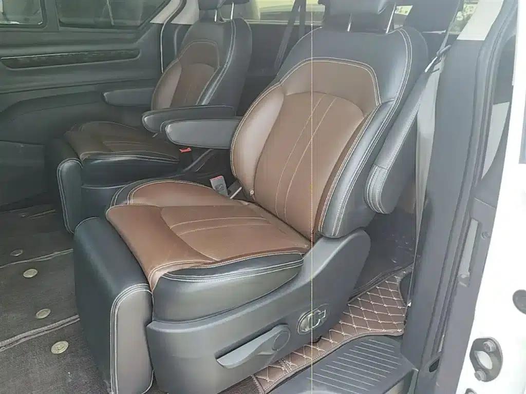 Maxus G10 2016 2.0T Automatic Luxury Executive Edition — миниатюра 17
