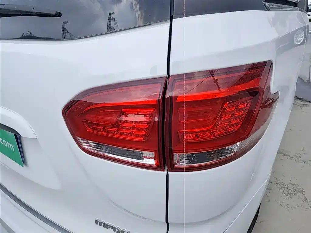 Maxus G10 2016 2.0T Automatic Luxury Executive Edition — миниатюра 8