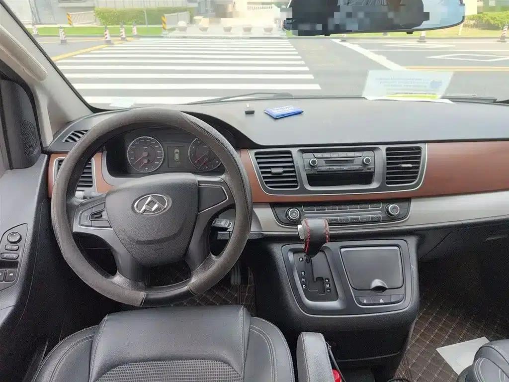 Maxus G10 2016 2.0T Automatic Elite Edition — миниатюра 13