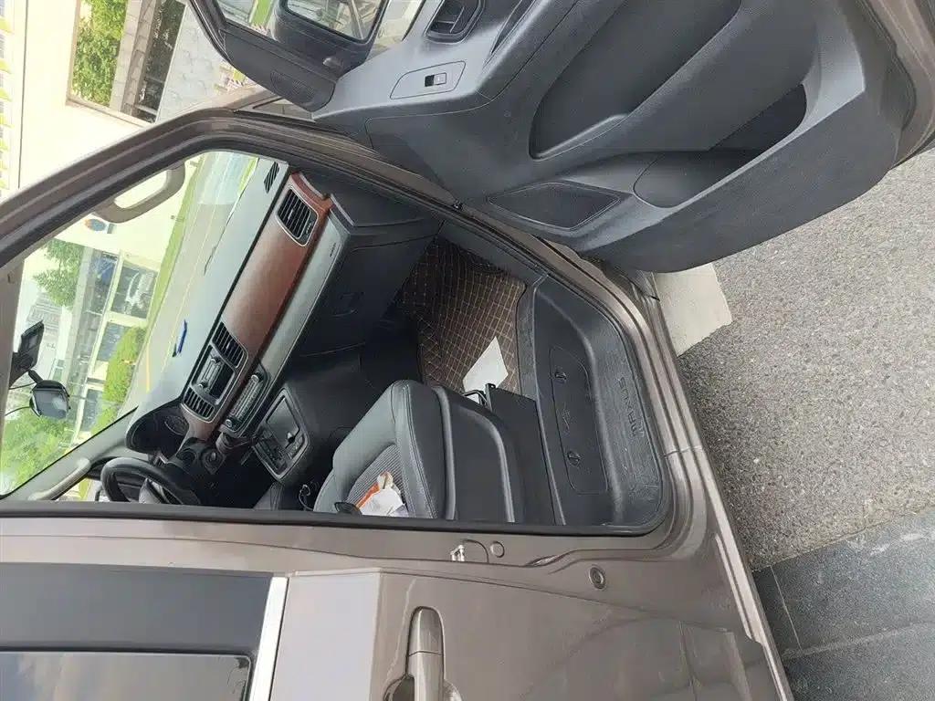 Maxus G10 2016 2.0T Automatic Elite Edition — миниатюра 20
