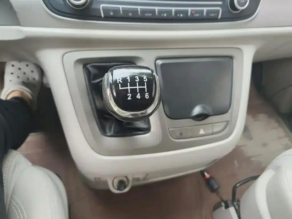 Maxus G10 2015 2.0T Manual Commemorative Edition — миниатюра 11