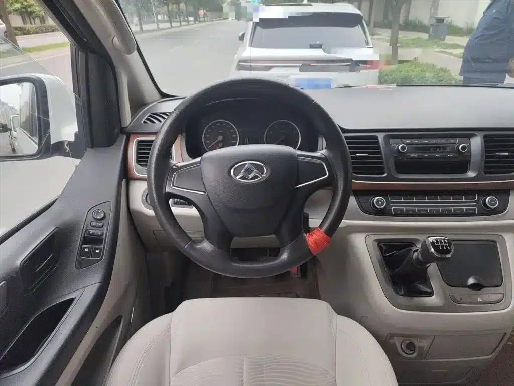 Maxus G10 2015 2.0T Manual Commemorative Edition — миниатюра 7