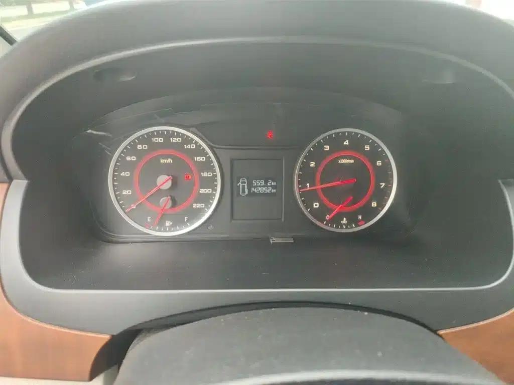 Maxus G10 2015 2.0T Manual Commemorative Edition — миниатюра 8