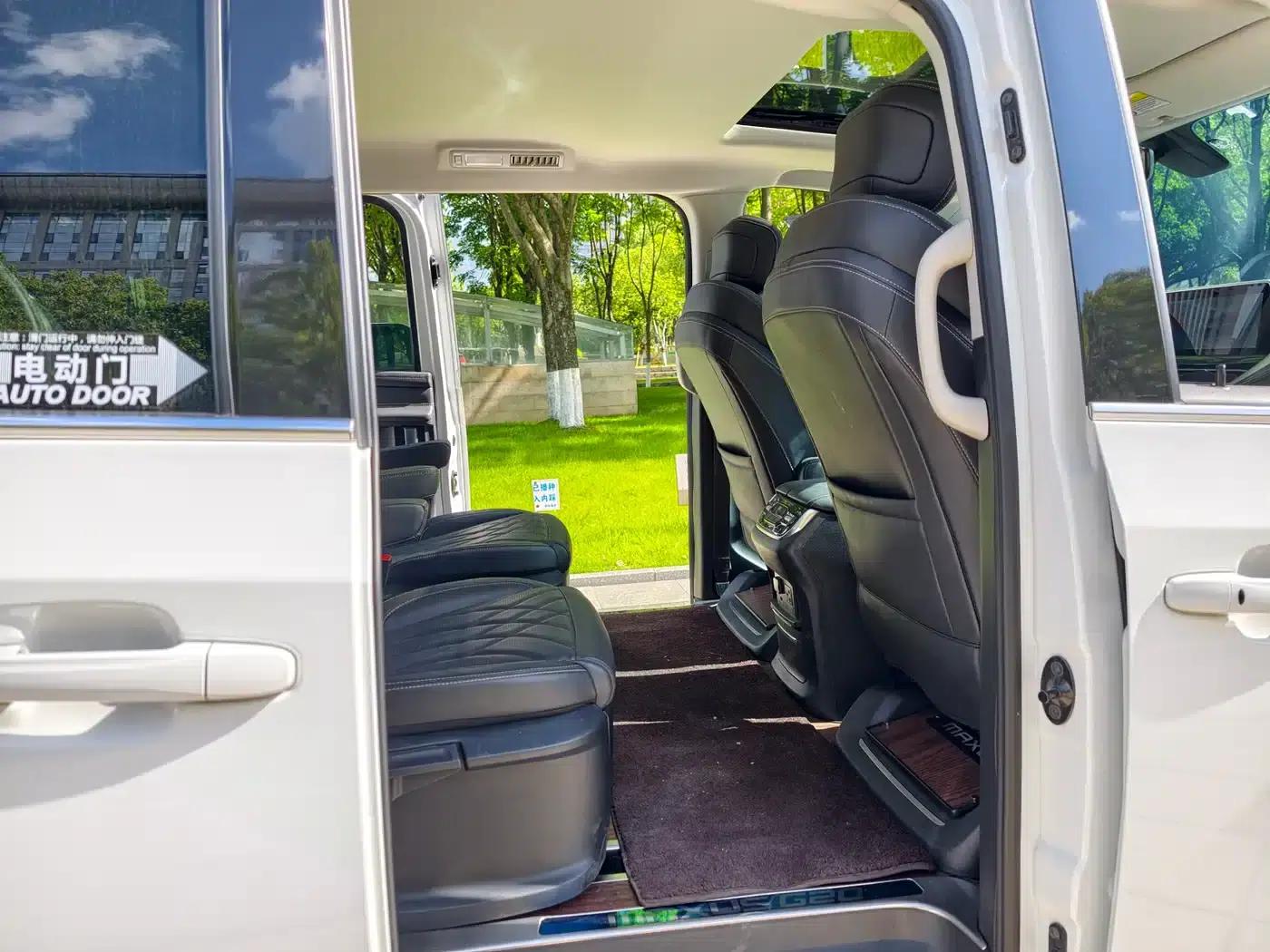 Maxus G20 2023 Facelift PLUS 2.0T Gasoline Automatic Luxury Edition — миниатюра 13