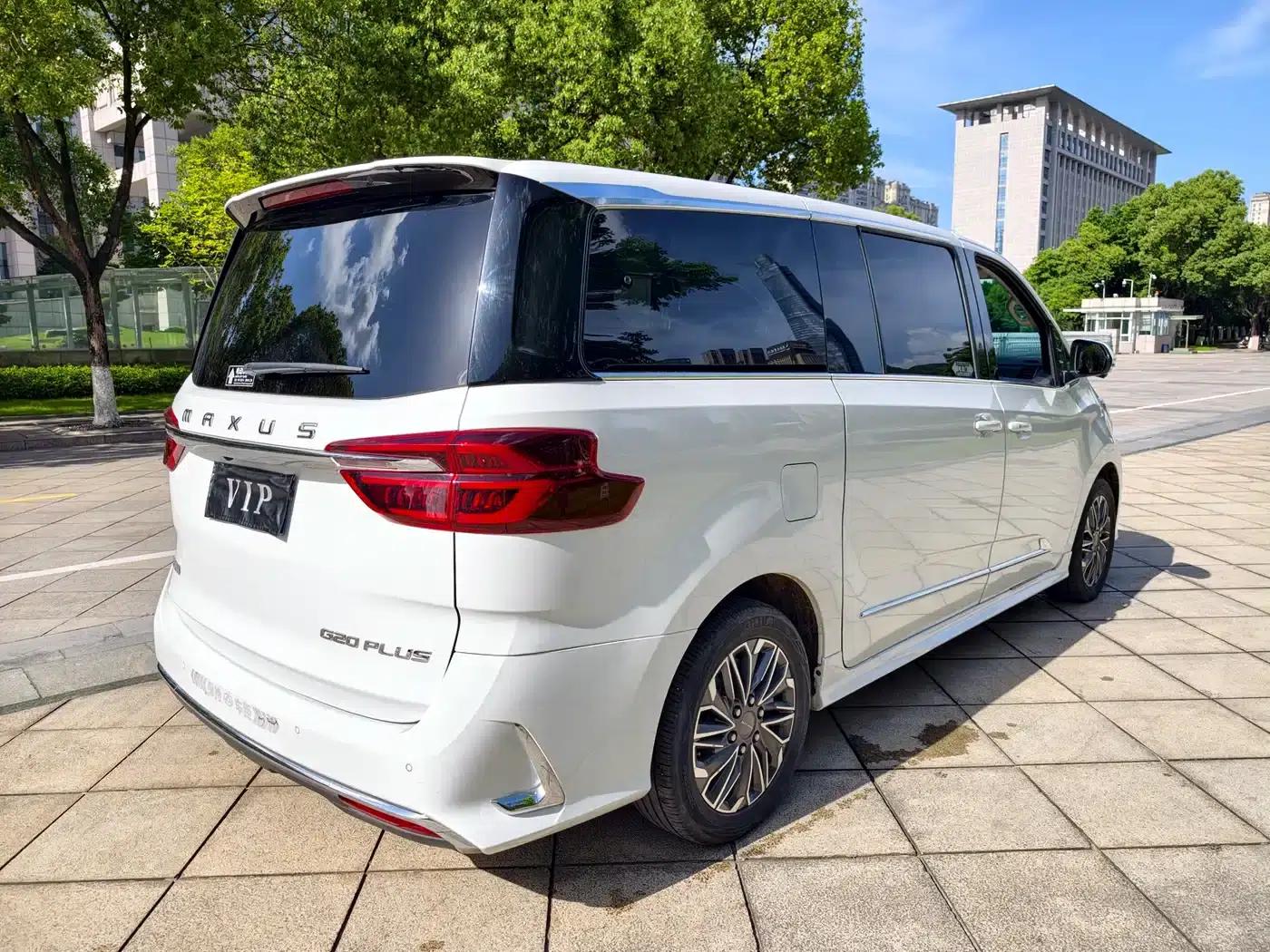 Maxus G20 2023 Facelift PLUS 2.0T Gasoline Automatic Luxury Edition — миниатюра 15