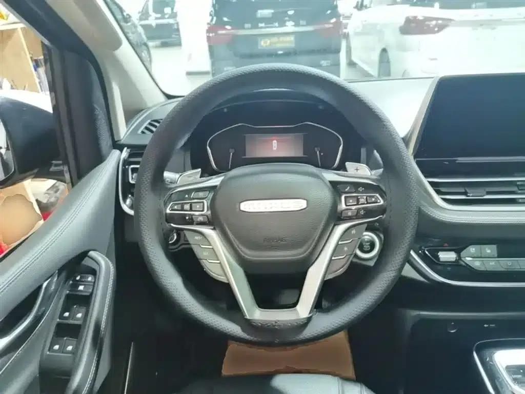Maxus G20 2021 PLUS 2.0T Gasoline Automatic Premium Edition — миниатюра 11