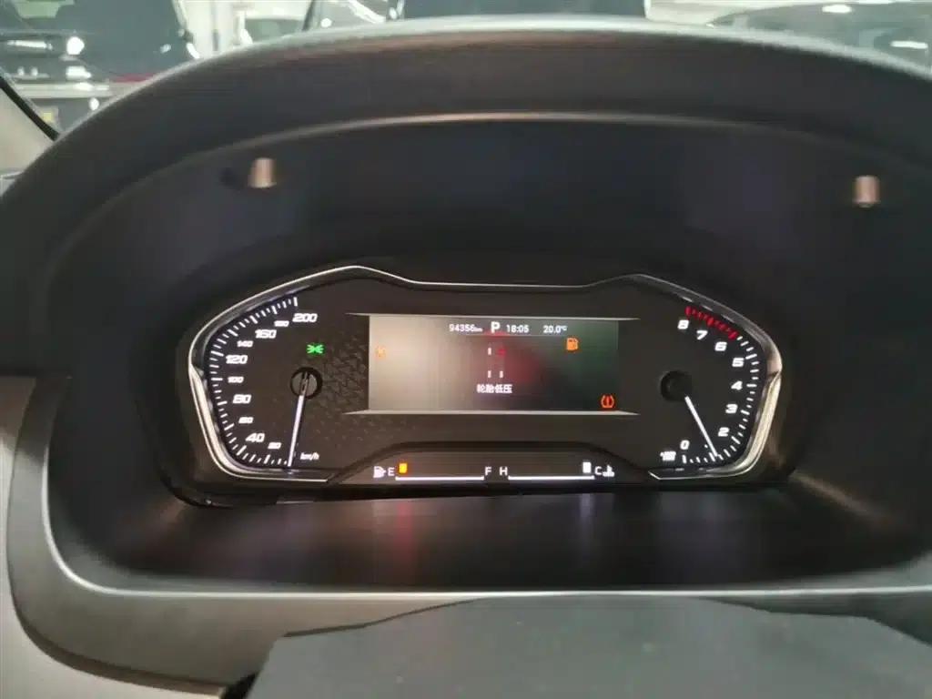 Maxus G20 2021 PLUS 2.0T Gasoline Automatic Premium Edition — миниатюра 12