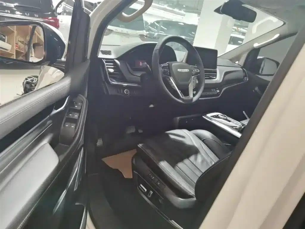 Maxus G20 2021 PLUS 2.0T Gasoline Automatic Premium Edition — миниатюра 16