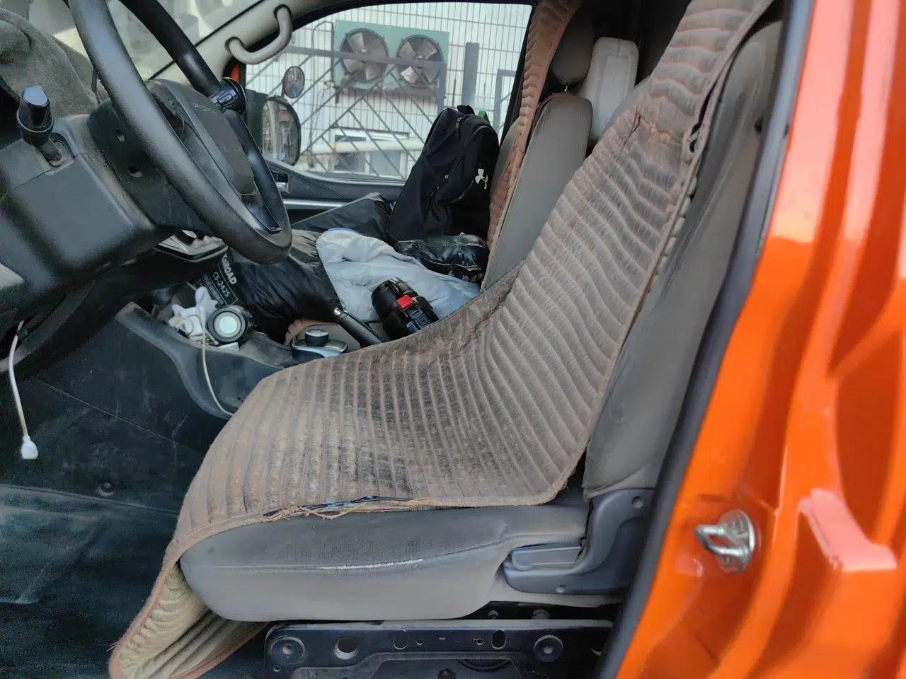 FORTHING Lingzhi M5 2023 Van Version Classic 2-Seater — миниатюра 18