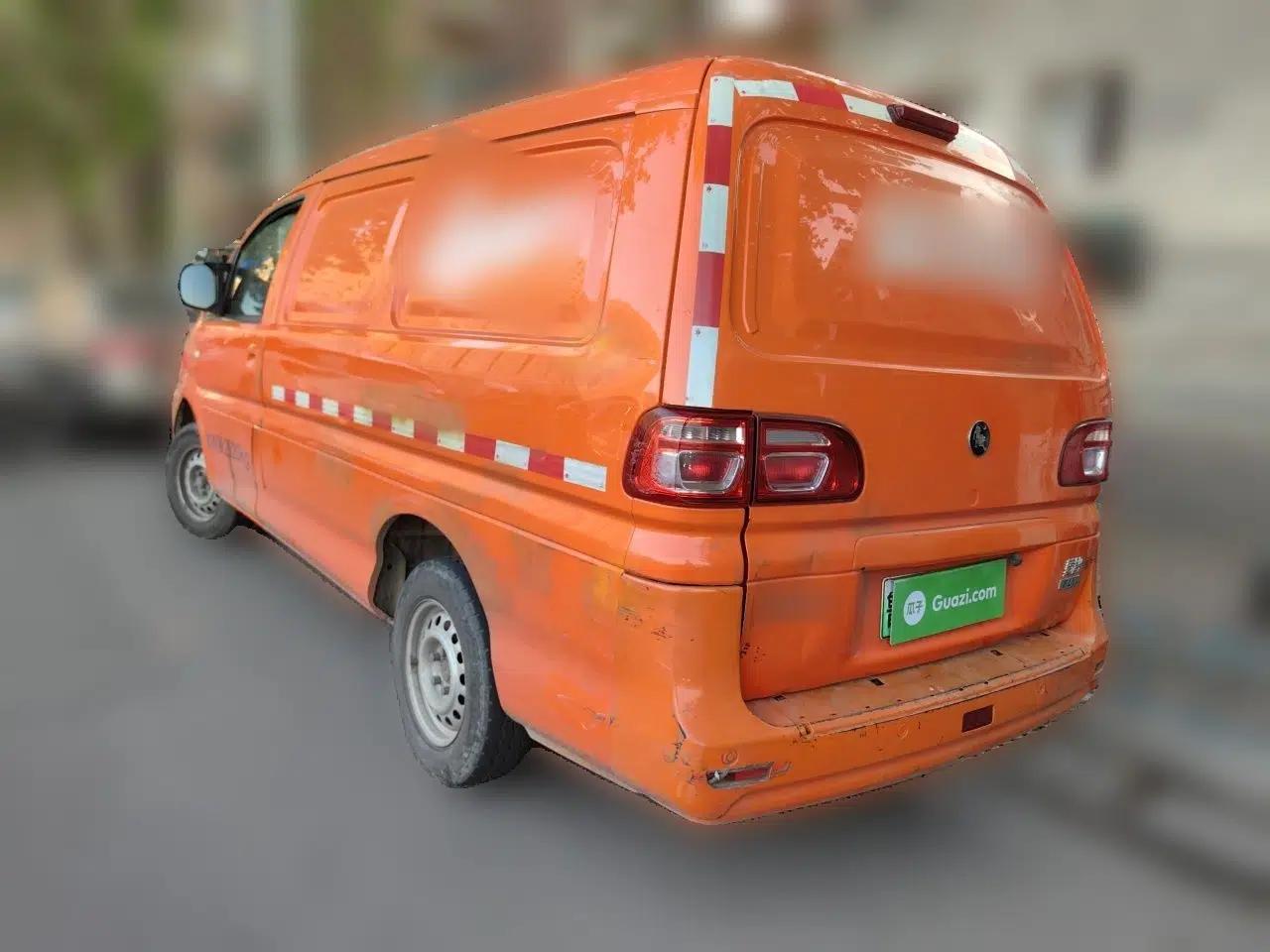 FORTHING Lingzhi M5 2023 Van Version Classic 2-Seater — миниатюра 4