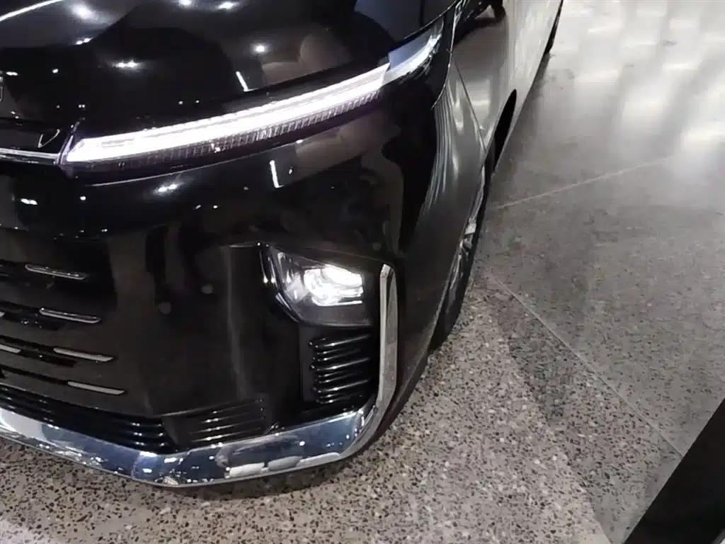 Maxus G50 Plug-in Hybrid 2025 Navigator Edition — миниатюра 24