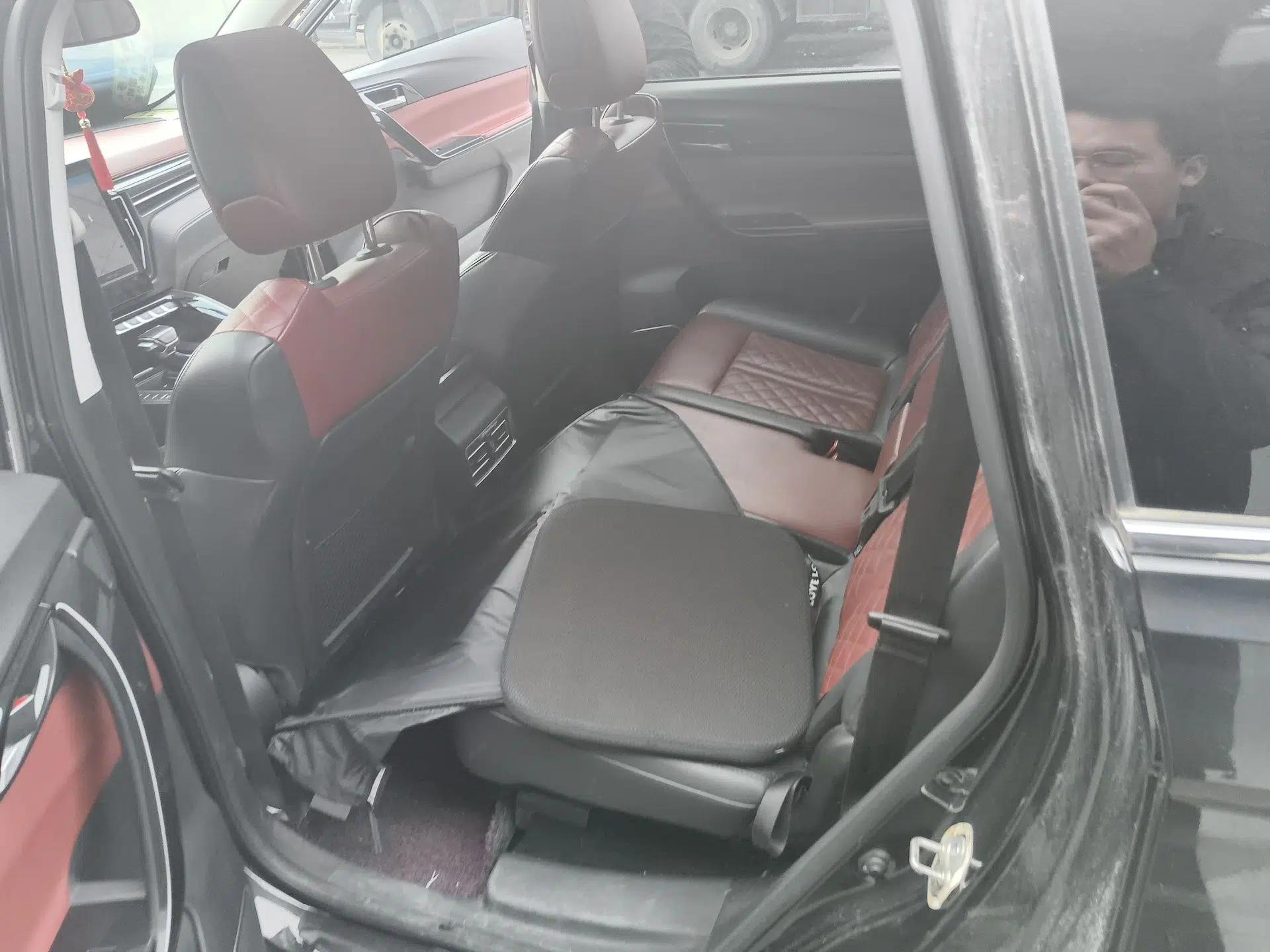 FORTHING T5L 2020 1.5T Automatic Luxury 7-Seater China VI Standard — миниатюра 18
