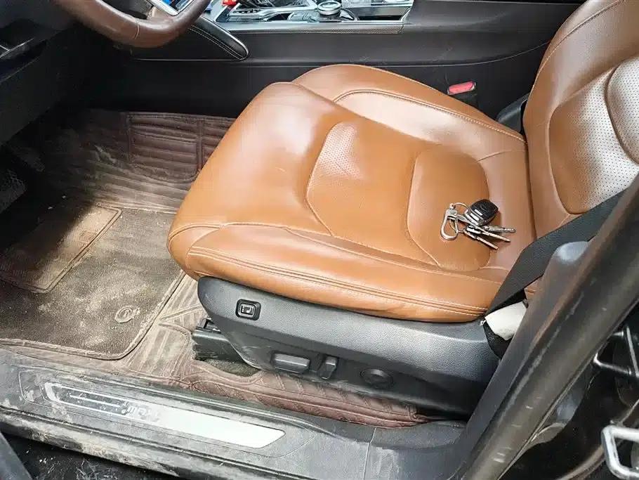 SAIC MAXUS D90 2017 2.0T Automatic 4WD Sirius — миниатюра 9