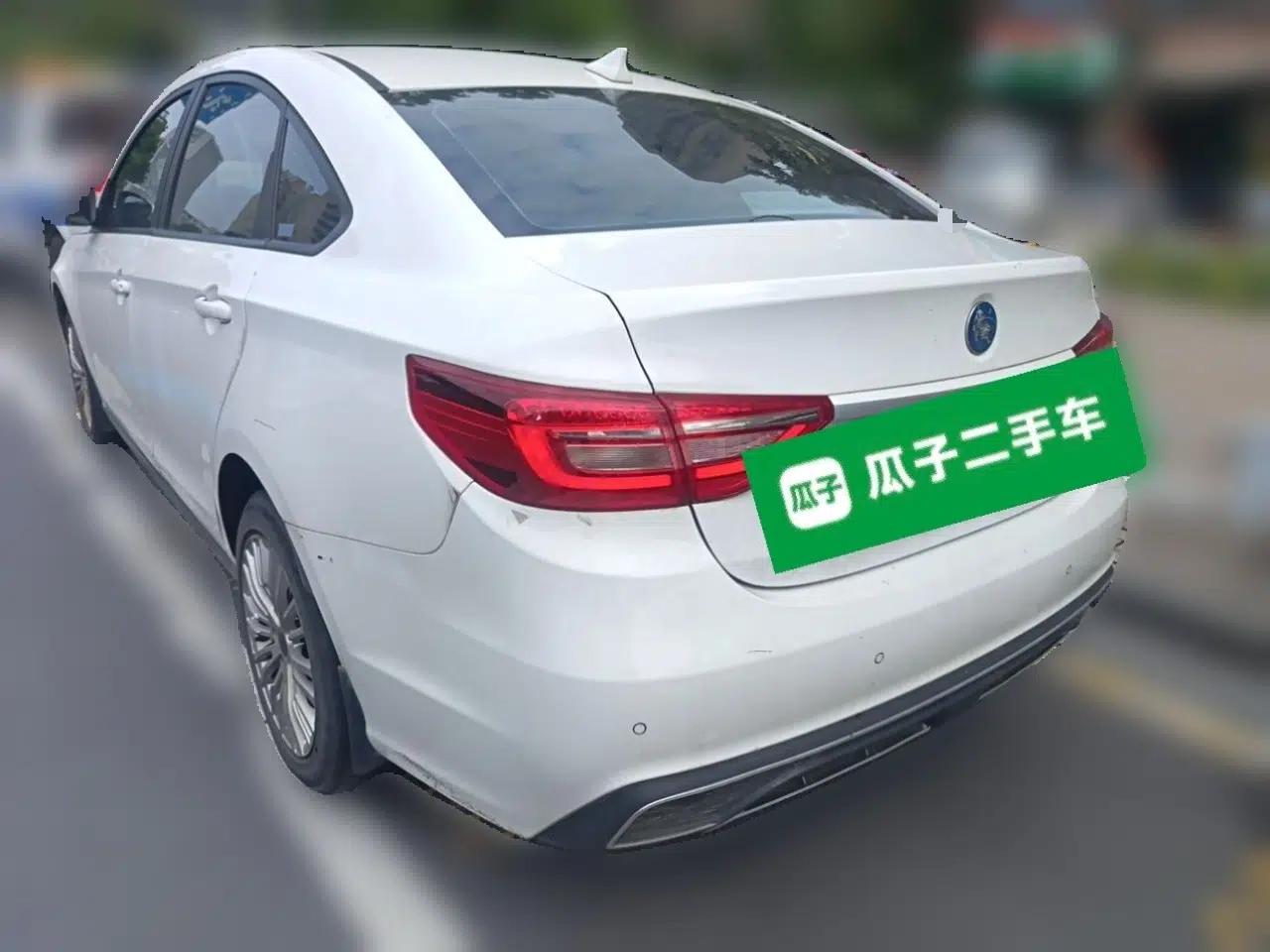 FORTHING S60 EV 2022 Comfort Edition — миниатюра 4