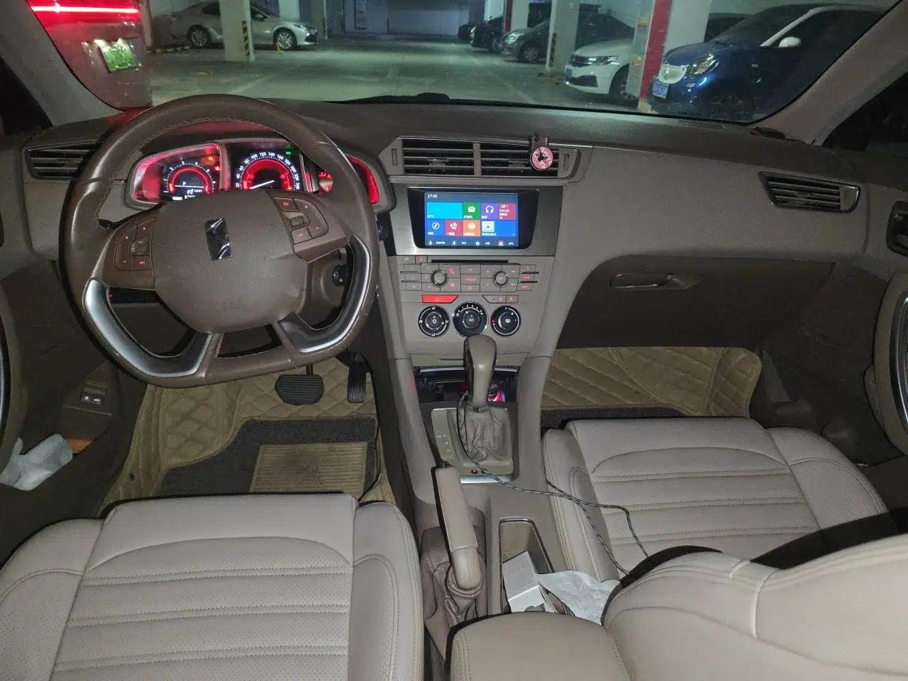 DS 5LS 2015 1.6T Base Model THP160 — миниатюра 10