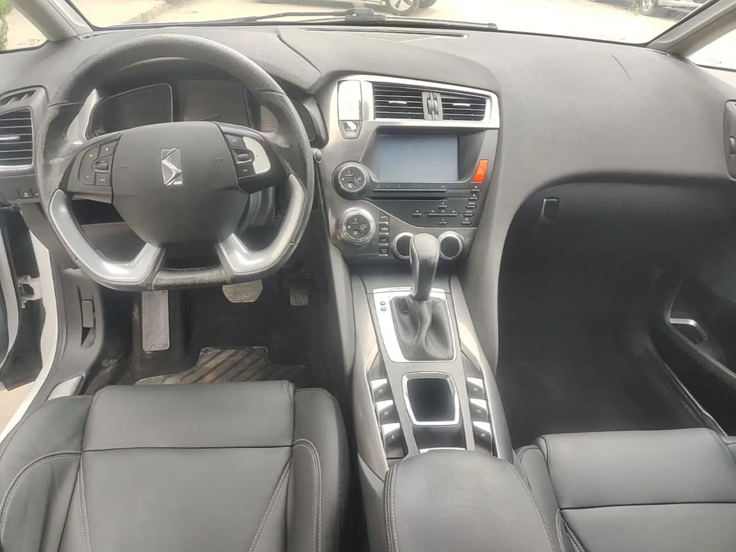 DS 5 2015 1.6T Elegant Edition THP160 — миниатюра 13