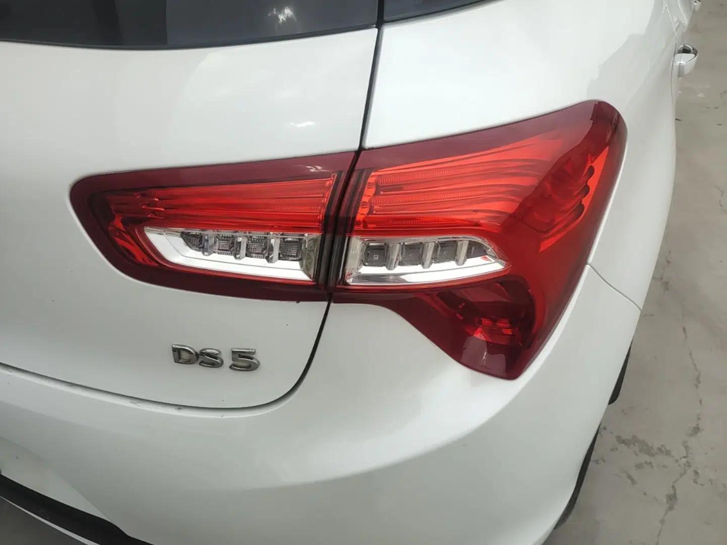 DS 5 2015 1.6T Elegant Edition THP160 — миниатюра 7
