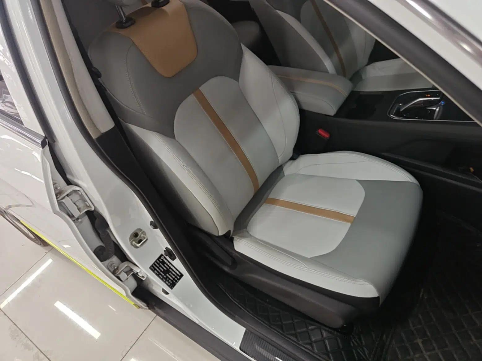 Dongfeng Aeolus E70 2023 PRO Comfort Edition — миниатюра 23