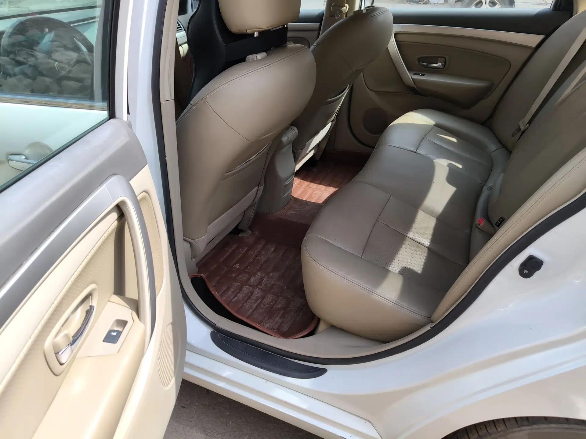 Dongfeng Aeolus A60 2014 1.6L Automatic Prestige Model — миниатюра 20
