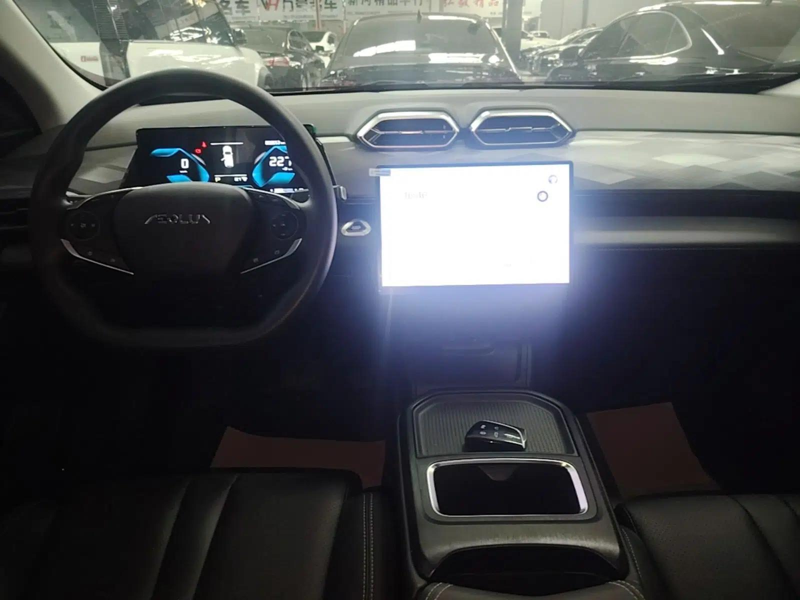 Dongfeng Aeolus L7 New Energy 2025 518 Comfort Edition — миниатюра 13