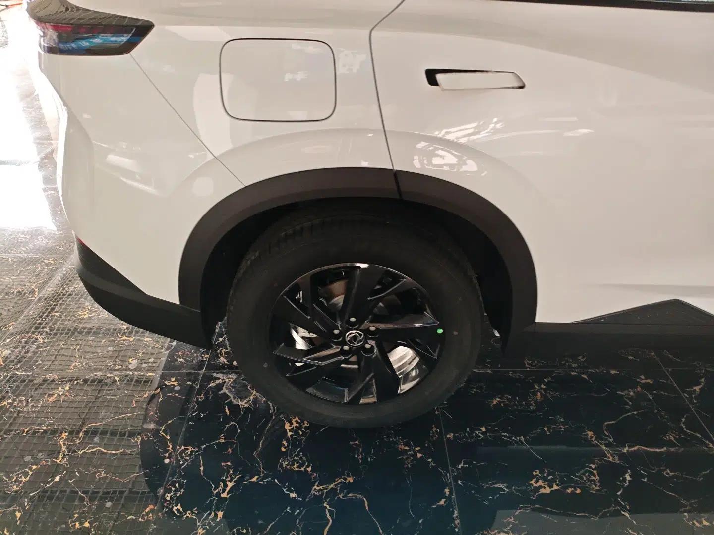 Dongfeng Aeolus SKY EV01 2025 530 km AIR Elite Edition — миниатюра 10
