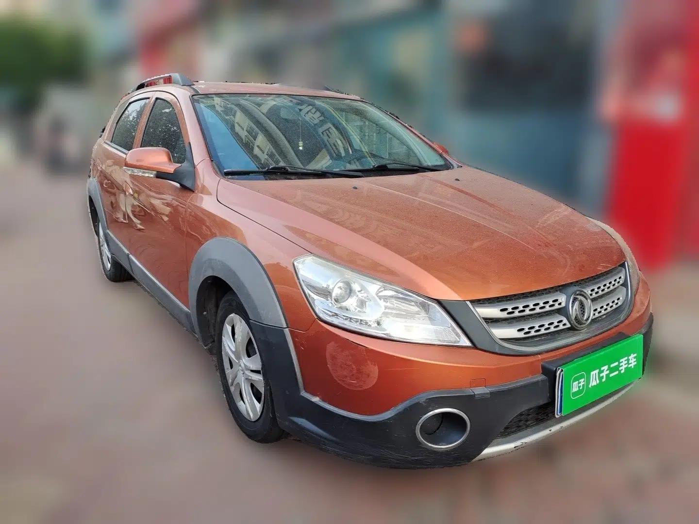 Dongfeng Aeolus H30 2014 CROSS 1.5L Manual Gratitude Edition — миниатюра 3