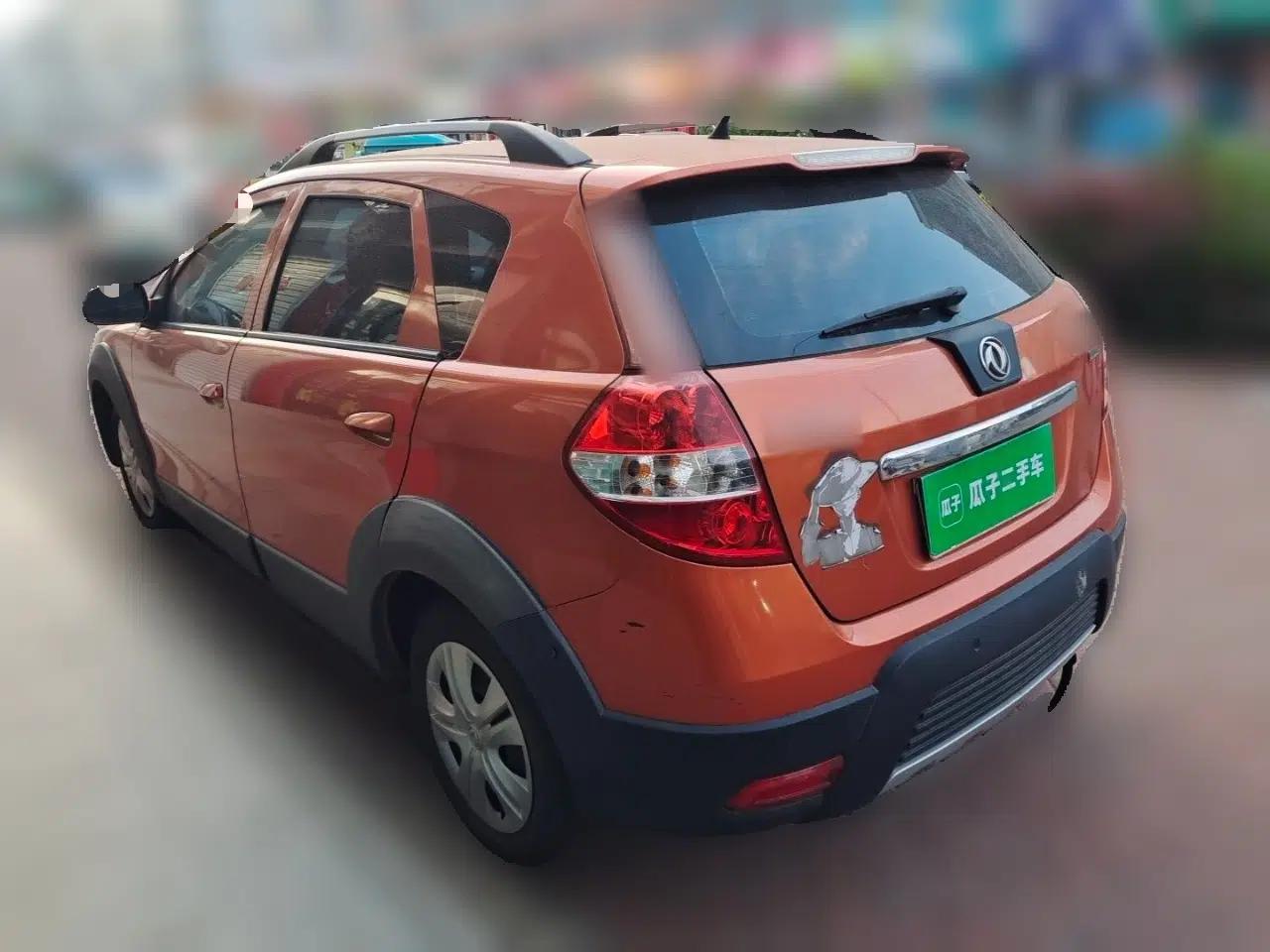 Dongfeng Aeolus H30 2014 CROSS 1.5L Manual Gratitude Edition — миниатюра 4