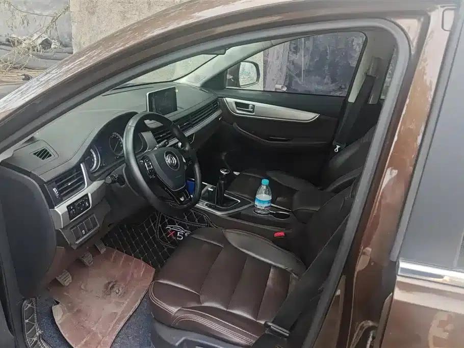 Jingyi X5 2017 2.0L Manual Comfort Model — миниатюра 9