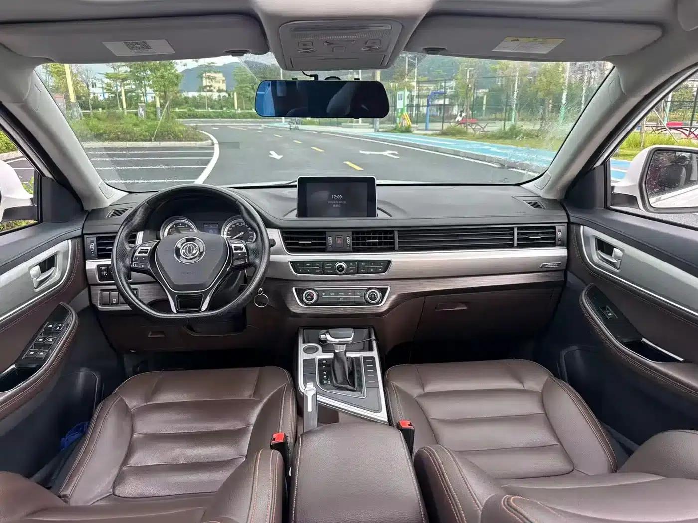 Jingyi X5 2017 1.6L CVT Luxury Edition — миниатюра 12