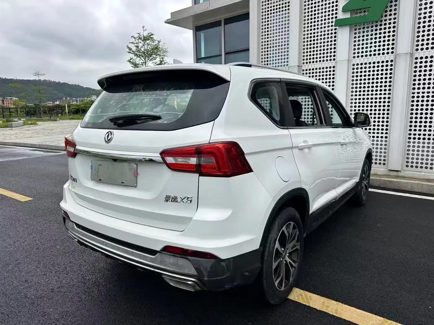 Jingyi X5 2017 1.6L CVT Luxury Edition — миниатюра 28