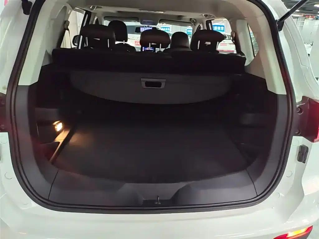 Jingyi X5 2017 1.6L CVT Luxury Edition — миниатюра 19