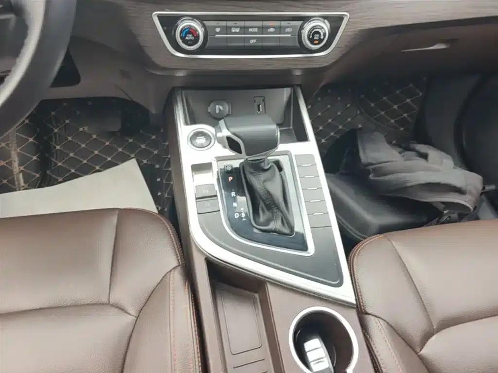 Jingyi X5 2017 Enjoy Series 1.5T CVT Premium Edition — миниатюра 14