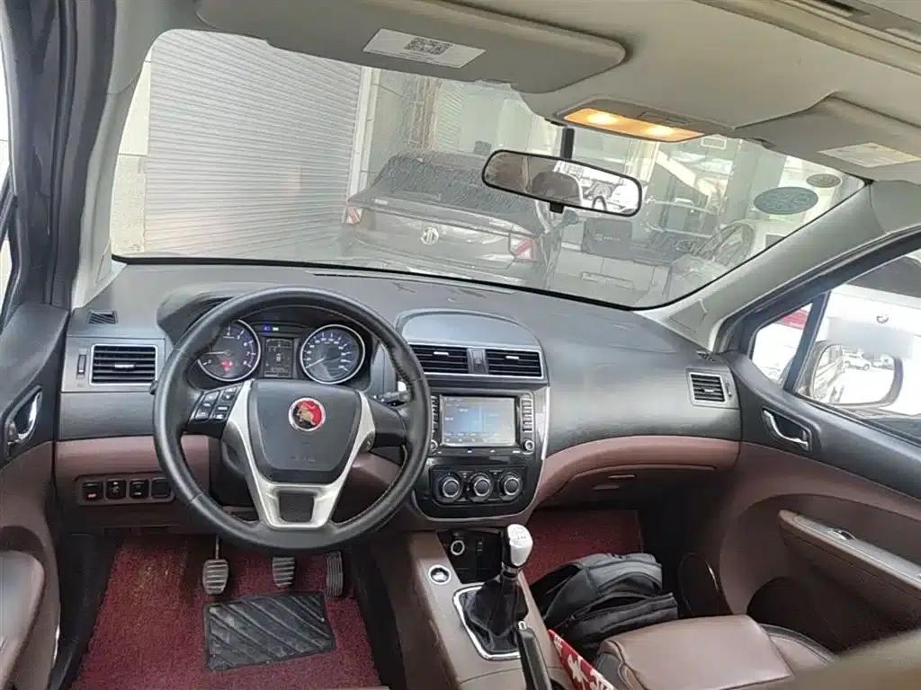Jingyi X5 2016 1.6L Manual Premium Edition — миниатюра 10
