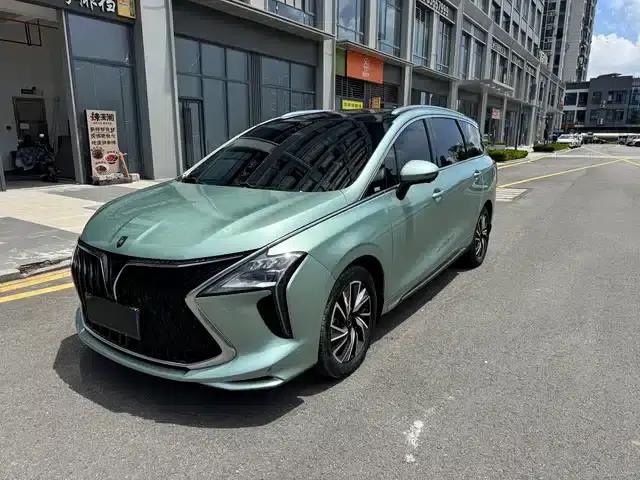 Fengxing Yacht 2022 1.5T DCT Wave Chaser Edition