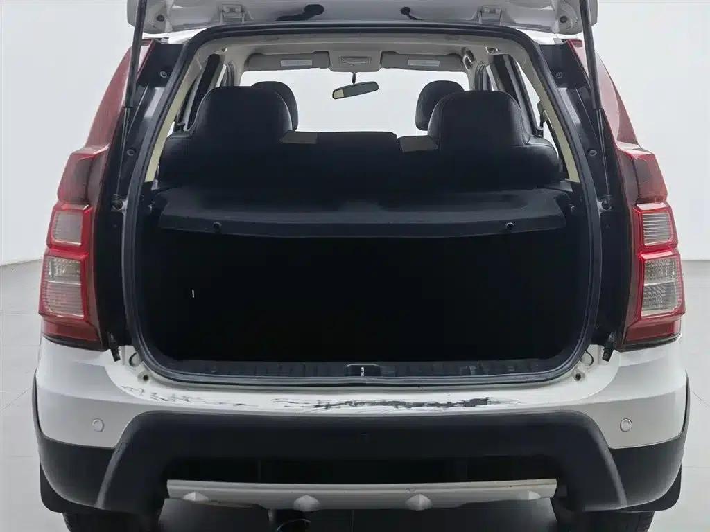 Jingyi X3 2014 1.5L Luxury Edition — миниатюра 16