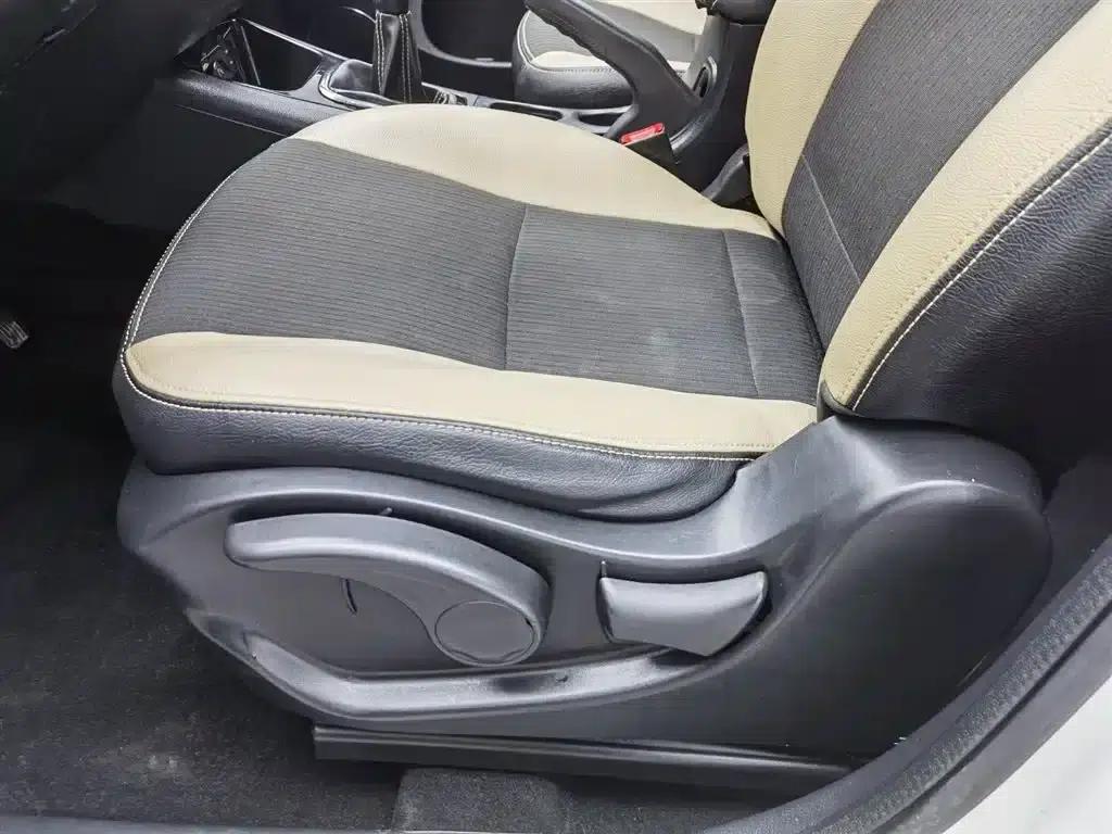 Jingyi X3 2014 1.5L Luxury Edition — миниатюра 20